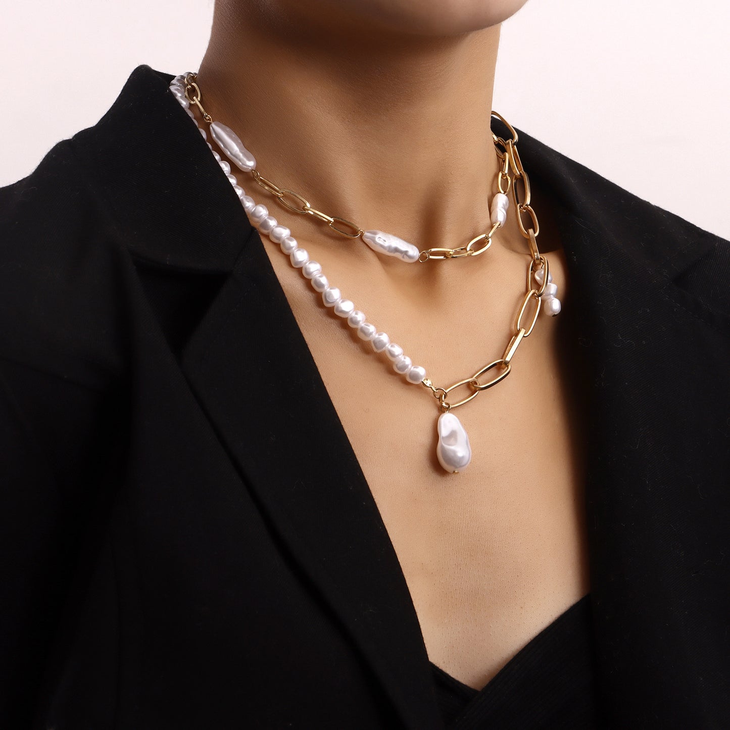 European And American Cross-border Jewelry Double-layer Paper Clip Chain Special-shaped Pearl Pendant Necklace Women&#039;s Trendy Small Fragrant Style Women&#039;s Necklace