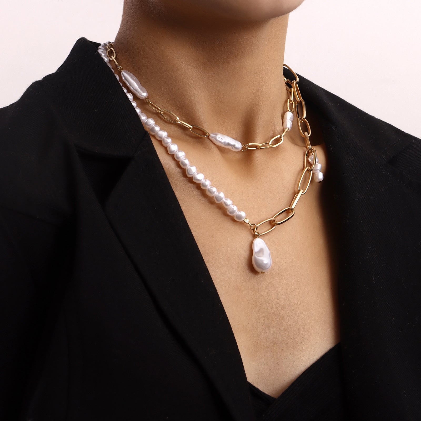European And American Cross-border Jewelry Double-layer Paper Clip Chain Special-shaped Pearl Pendant Necklace Women&#039;s Trendy Small Fragrant Style Women&#039;s Necklace